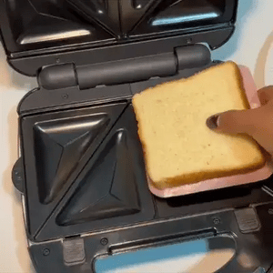 Sandwichera Eléctrica Antiadherente: Desayunos Ricos en Tiempo Récord 🥪